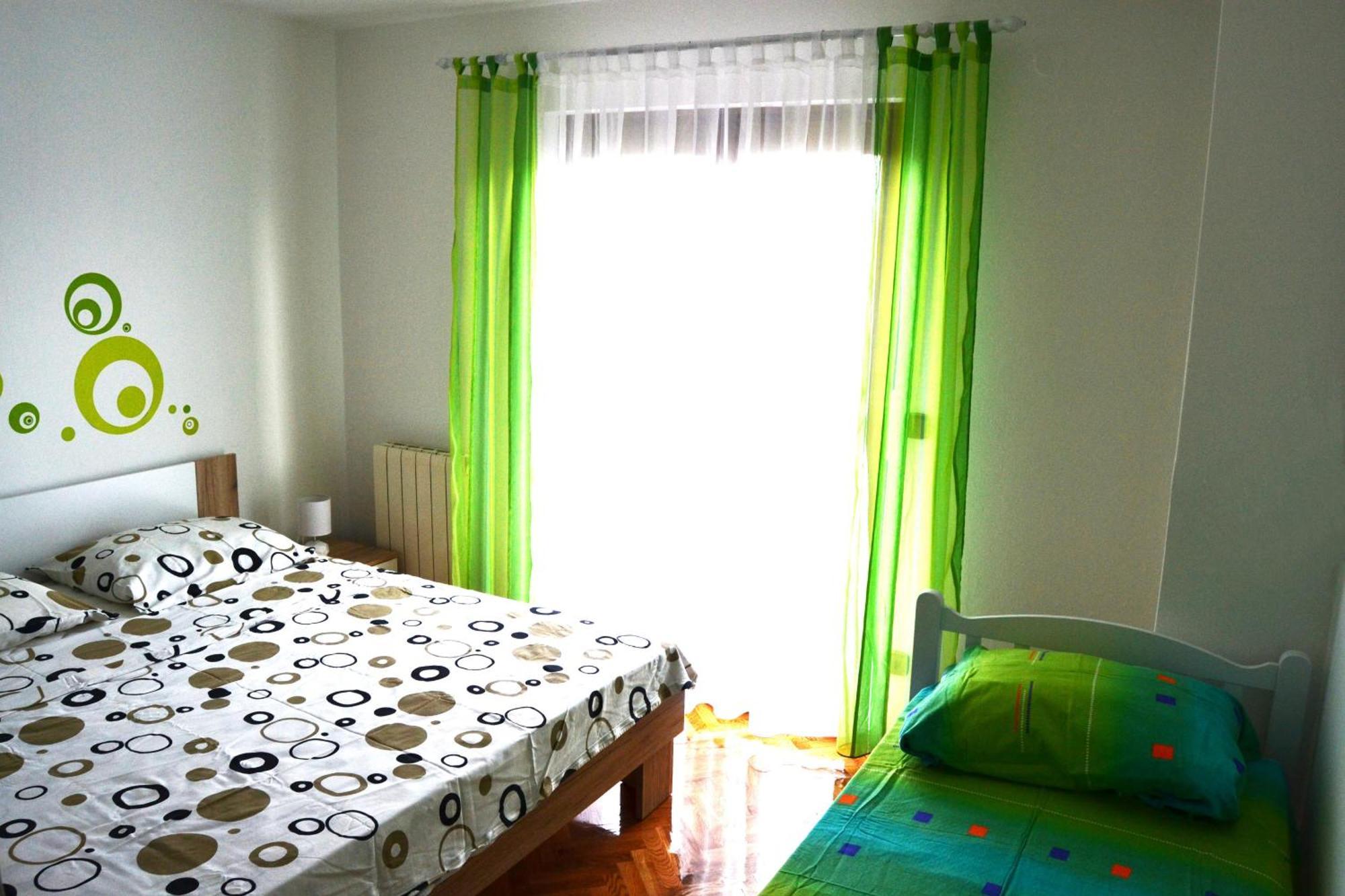 Apartments Mikulic بيوغْغاد نا موغو الغرفة الصورة